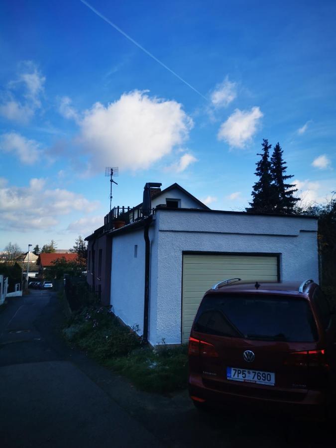Zbraslav Apartment Prag